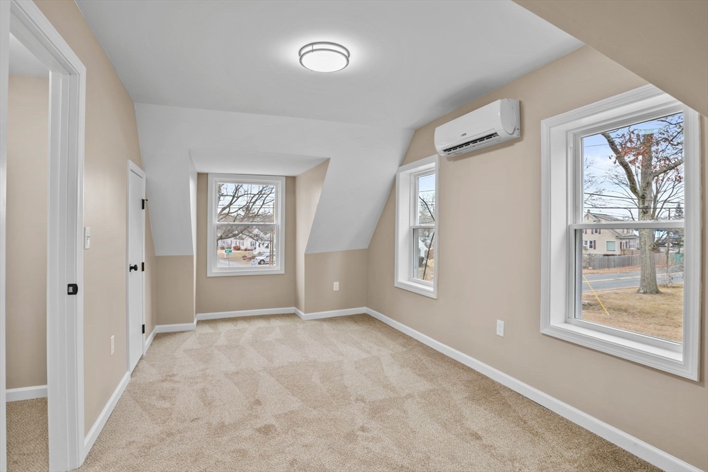 1577 Bay Street Springfield, MA 01109 - Photo 18 of 24 Gallery Image 18