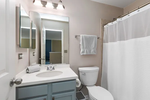 $309,900 | 535 Telluride Drive, Gilberts, IL 60136