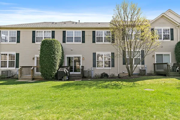 $309,900 | 535 Telluride Drive, Gilberts, IL 60136