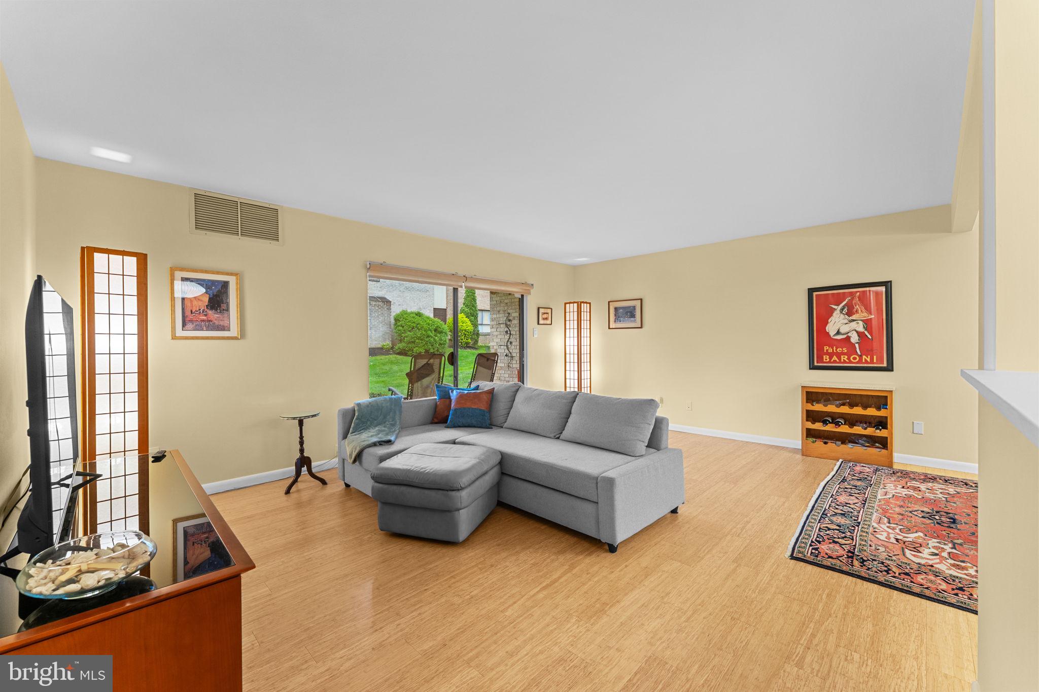 1704 Raintree Lane Malvern, PA 19355 - Photo 8 of 28 Gallery Image 8