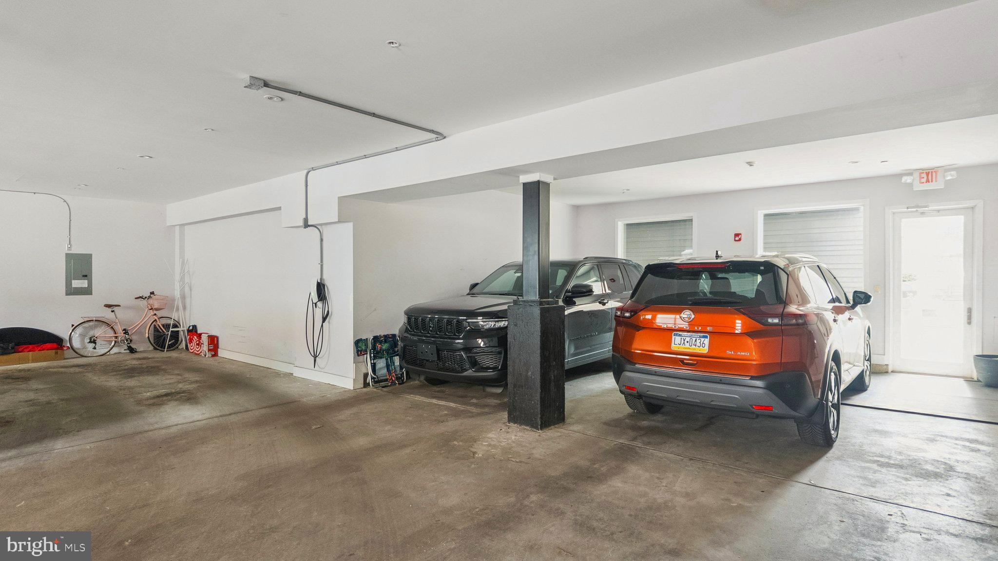 520 Kater Street, Unit D5 Philadelphia, PA 19147 - Photo 36 of 42 1 Car Garage Parking