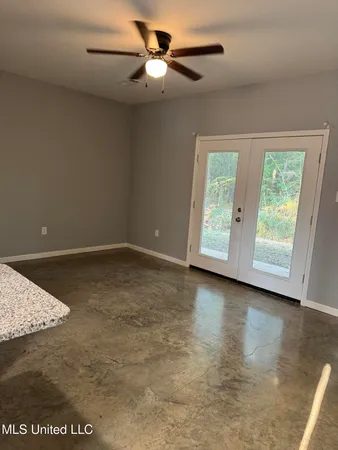 $197,000 | 549 Ridge Rd., Sarah, MS 38665