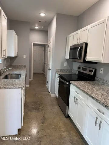 $197,000 | 549 Ridge Rd., Sarah, MS 38665