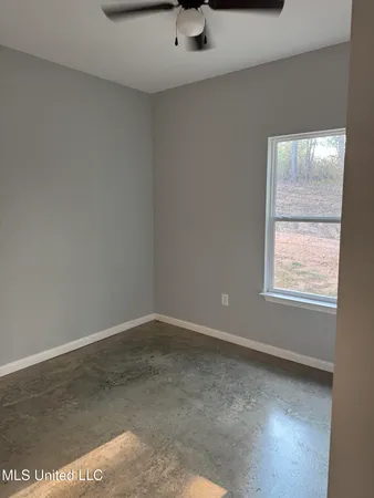 $197,000 | 549 Ridge Rd., Sarah, MS 38665