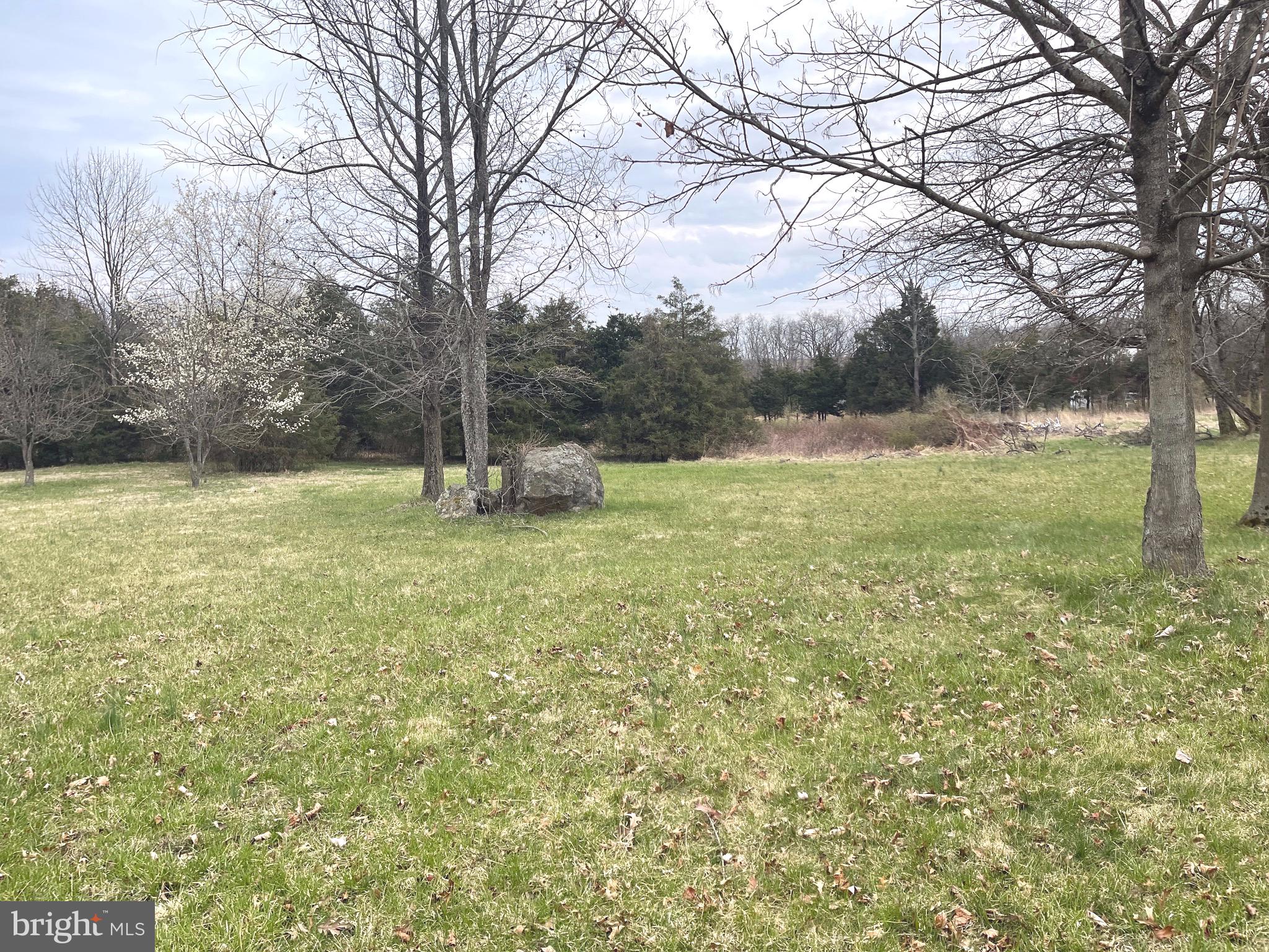 334 Hoffman Road Gettysburg, PA 17325 - Photo 4 of 5