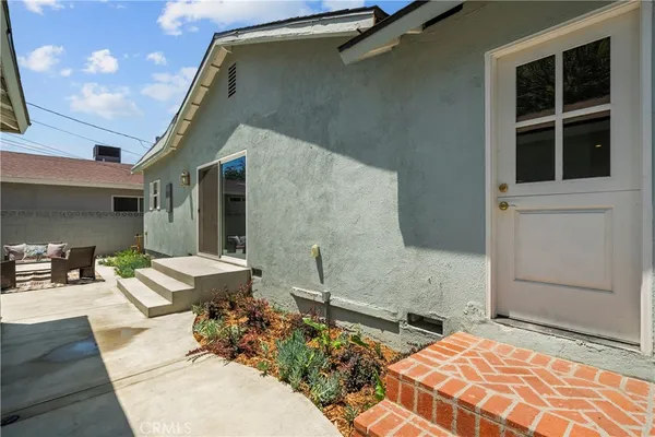 $1,199,000 | 8054 Cedros Avenue, Panorama City, CA 91402