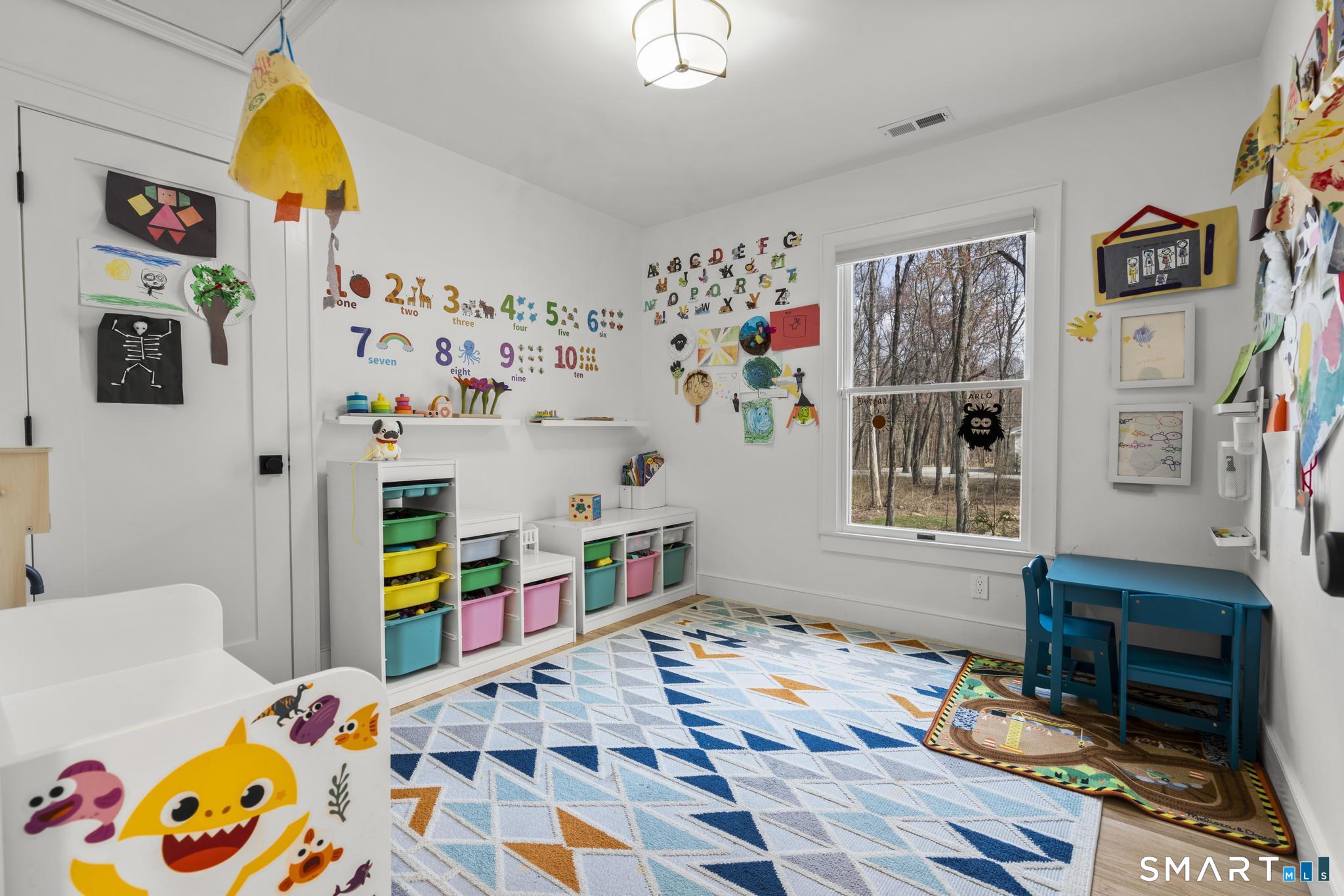 115 Pine Ridge Road Wilton, CT 06897 - Photo 22 of 37