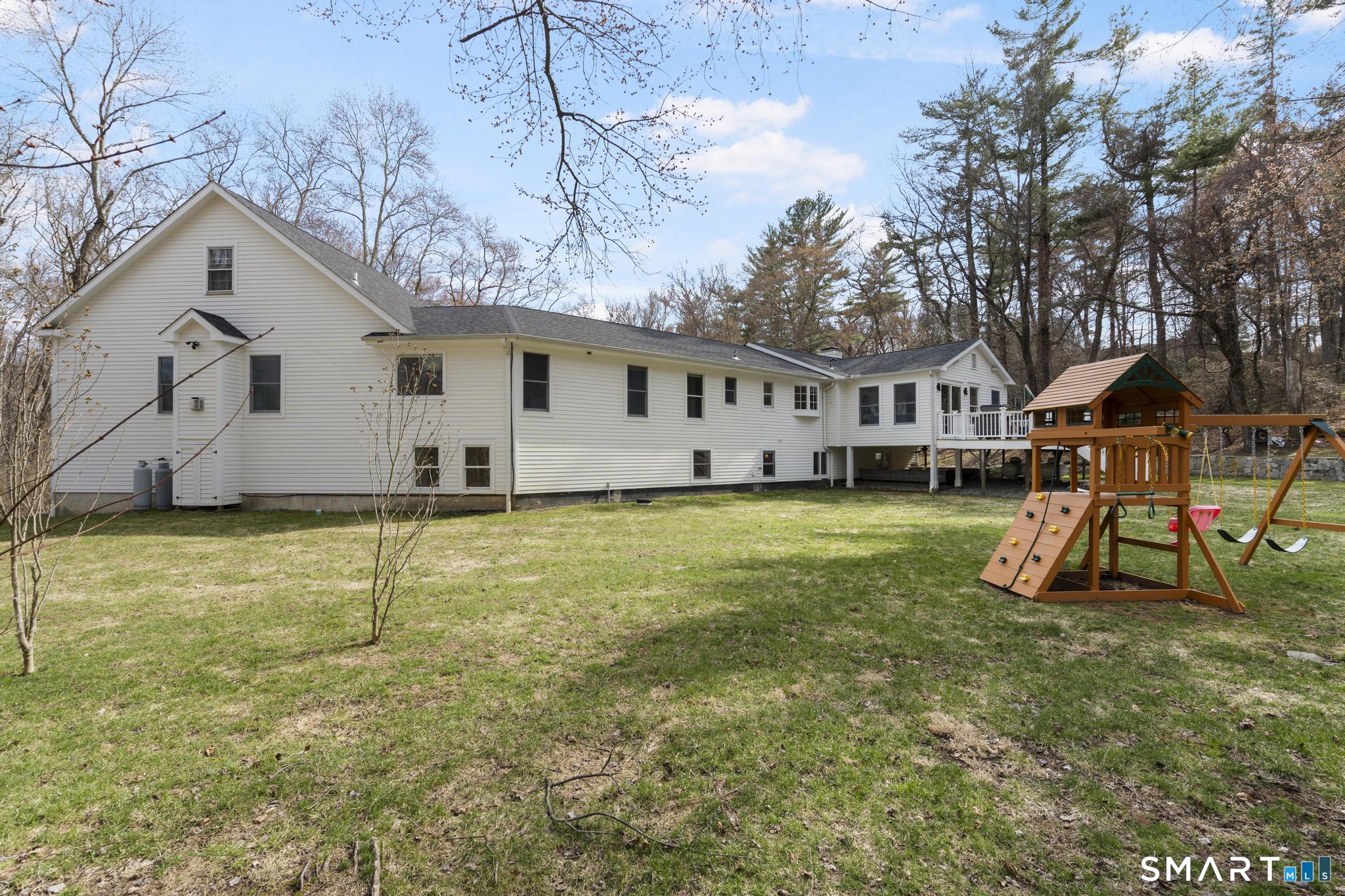 115 Pine Ridge Road Wilton, CT 06897 - Photo 33 of 37