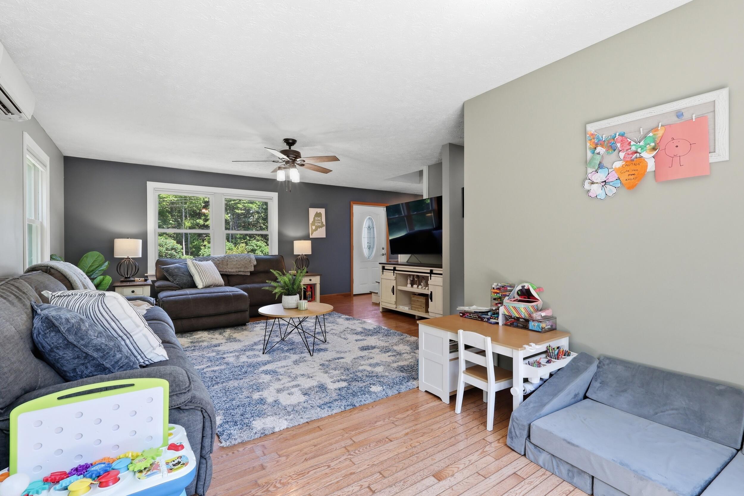 36 South & V Lane Augusta, ME 04330 - Photo 22 of 81 24_breauxmediaco_026
