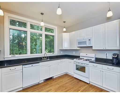 51 Warwick Road Newton, MA 02465 - Photo 11 of 26