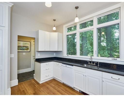 51 Warwick Road Newton, MA 02465 - Photo 12 of 26