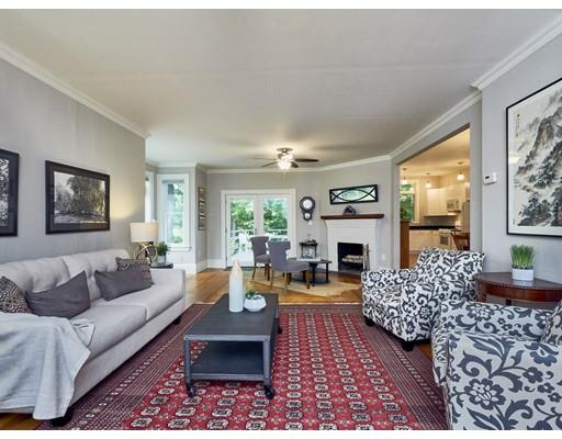 51 Warwick Road Newton, MA 02465 - Photo 4 of 26