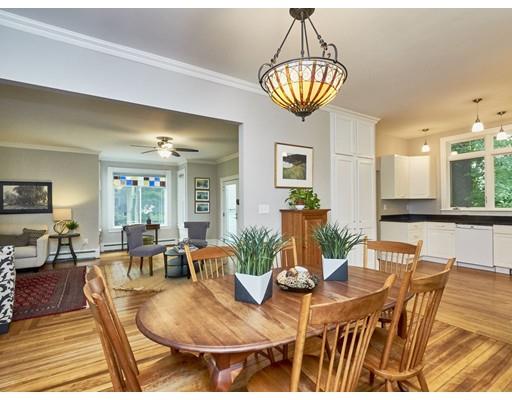 51 Warwick Road Newton, MA 02465 - Photo 7 of 26