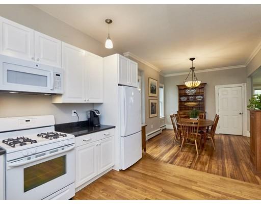 51 Warwick Road Newton, MA 02465 - Photo 10 of 26