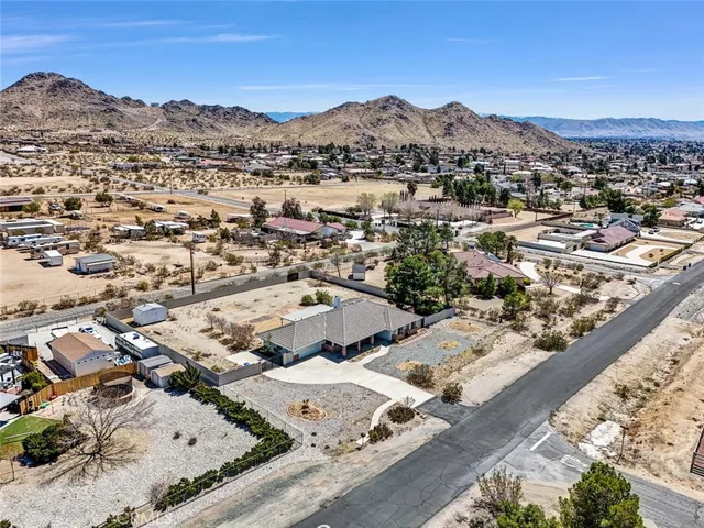 $499,000 | 16635 Wintun Road, Apple Valley, CA 92307