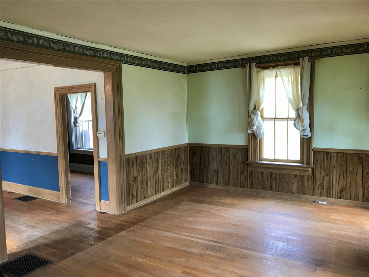 114 East Chicago Road White Pigeon, MI 49099 - Photo 12 of 23