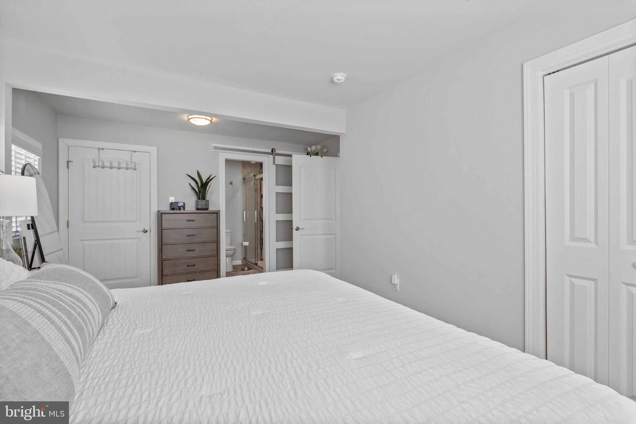 228 Devon Road Fairless Hills, PA 19030 - Photo 20 of 32 Relaxing paint scheme throughout