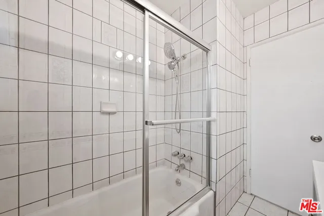 $2,300 | 414 East Dryden Street, Unit 2, Glendale, CA 91207