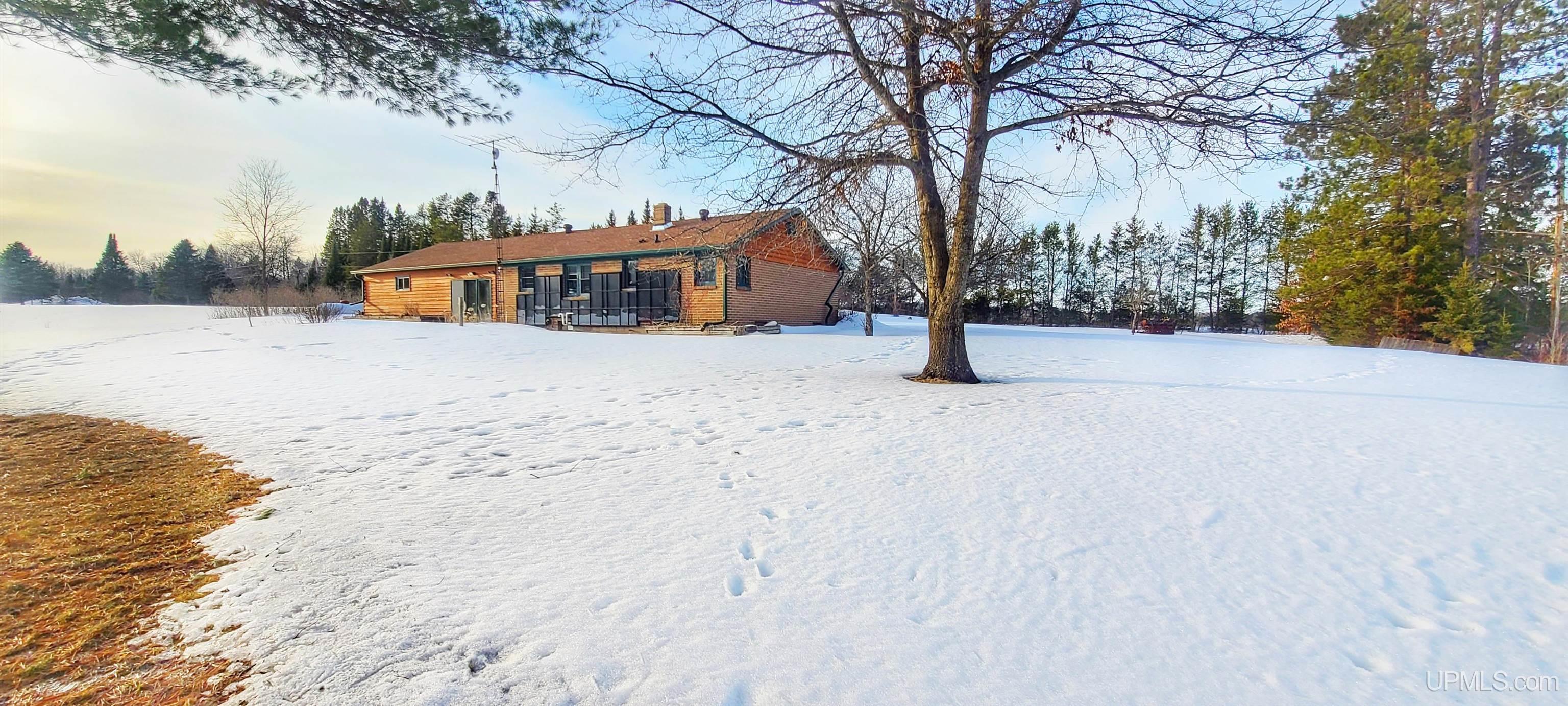 123 Section 6 Road Crystal Falls, MI 49920 - Photo 5 of 27