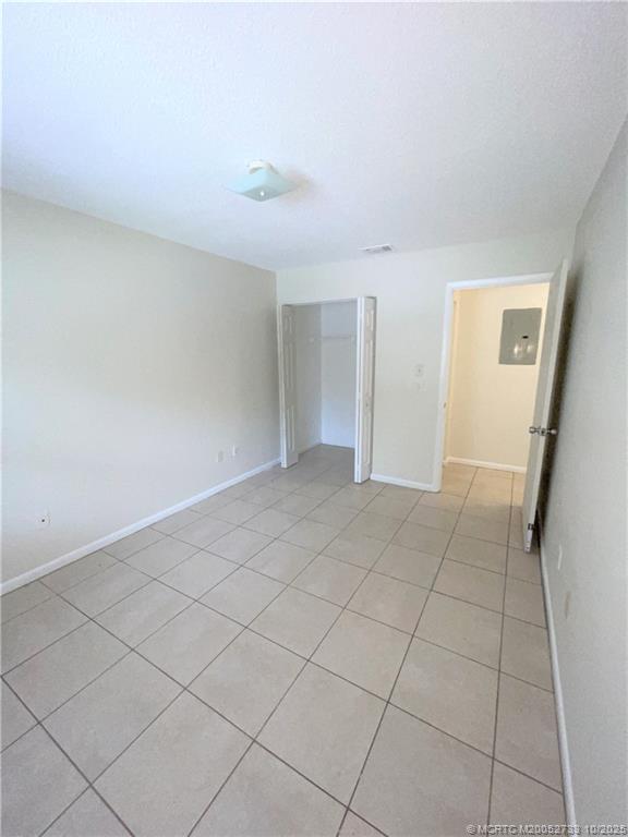 402 South 14th Street, Unit B Fort Pierce, FL 34950 - Photo 6 of 9 a view of an empty room