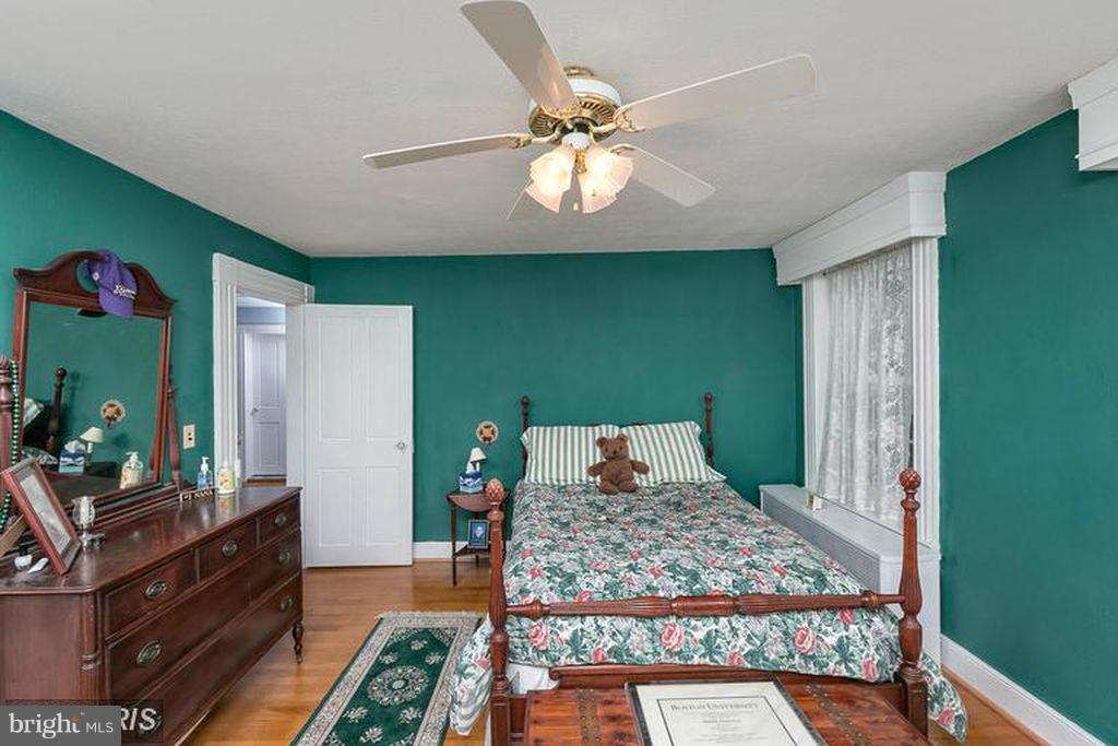 801 Nicodemus Road Reisterstown, MD 21136 - Photo 22 of 28 Bedroom