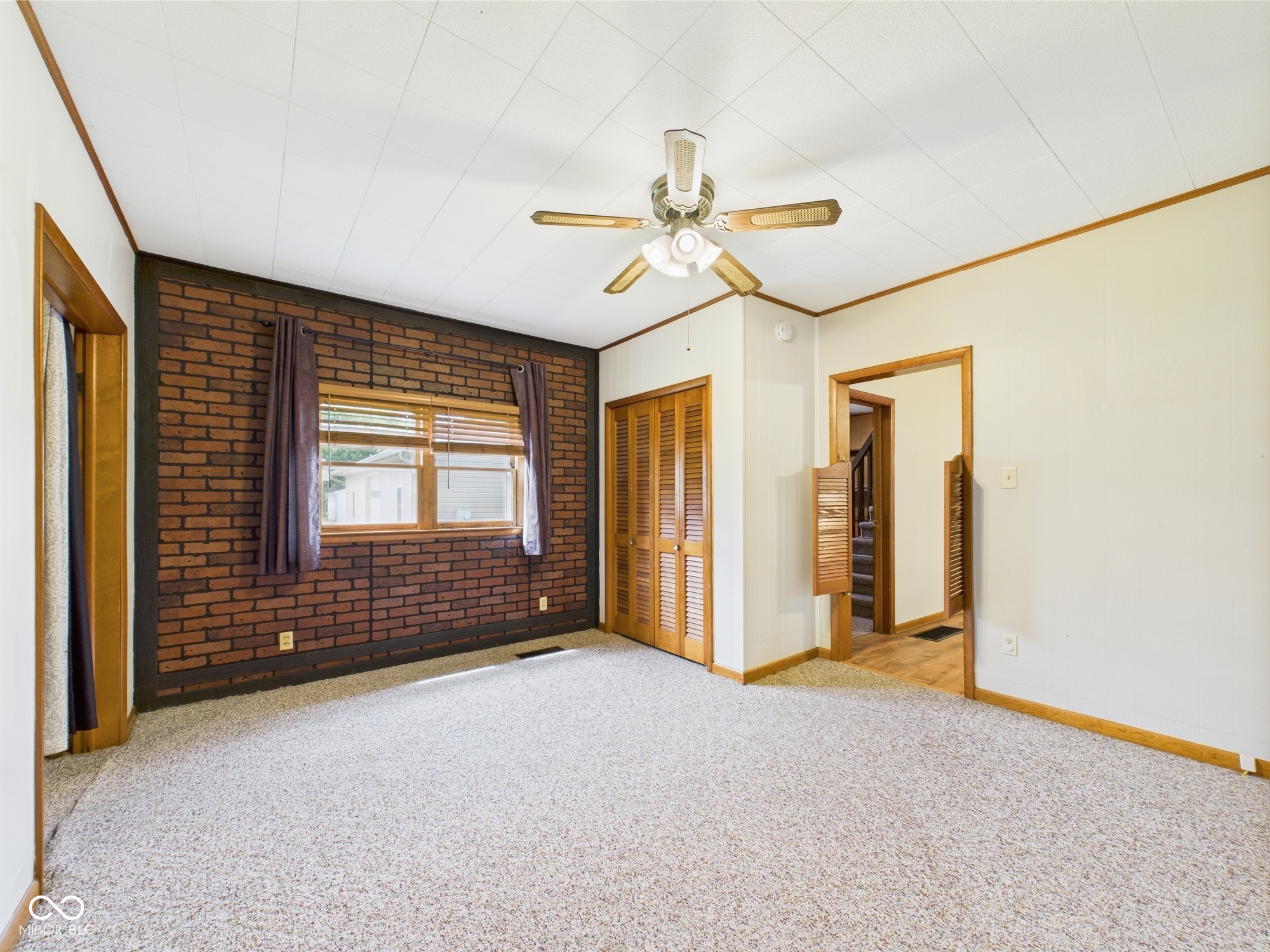 238 South Jefferson Street Pendleton, IN 46064 - Photo 10 of 31
