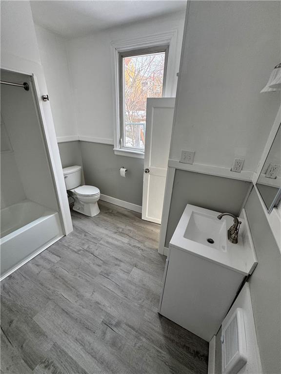 1425 Methyl Street, Unit 2 Pittsburgh, PA 15216 - Photo 10 of 14