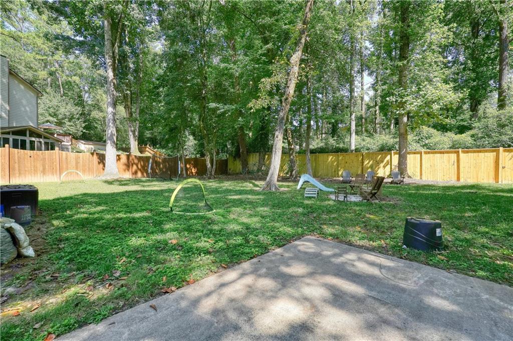 3003 Maple Lane Alpharetta, GA 30009 - Photo 9 of 25