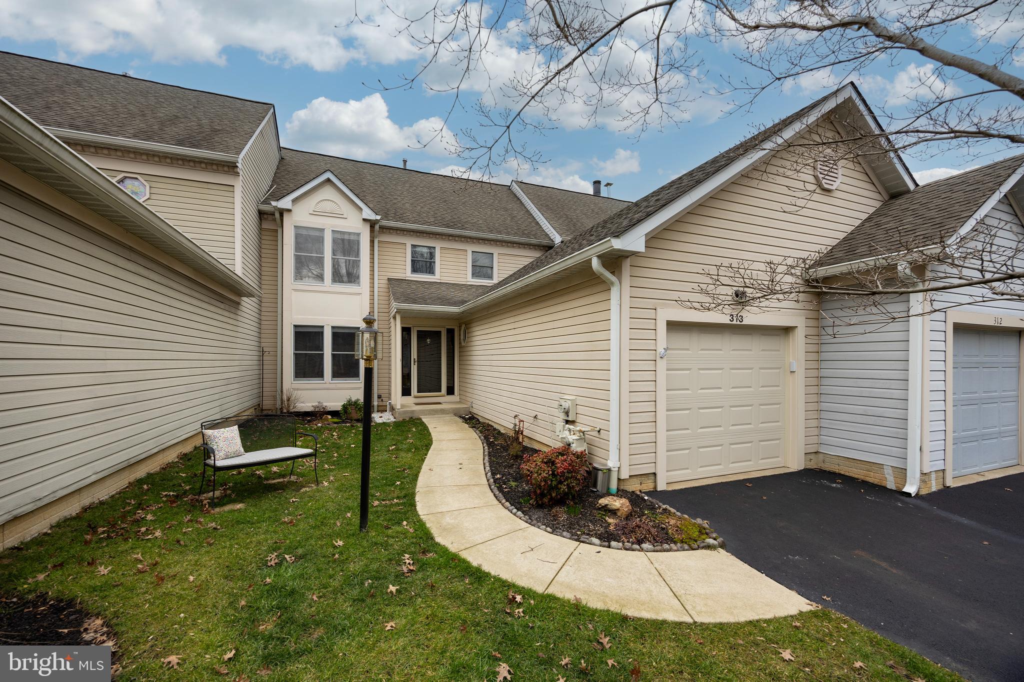 313 Edinburgh Road Chadds Ford, PA 19317 - Photo 1 of 47 Gallery Image 1