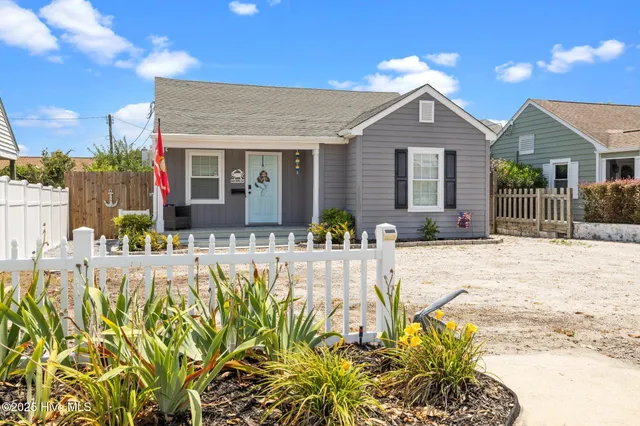 $369,000 | 3111 Arendell Street, Morehead City, NC 28557
