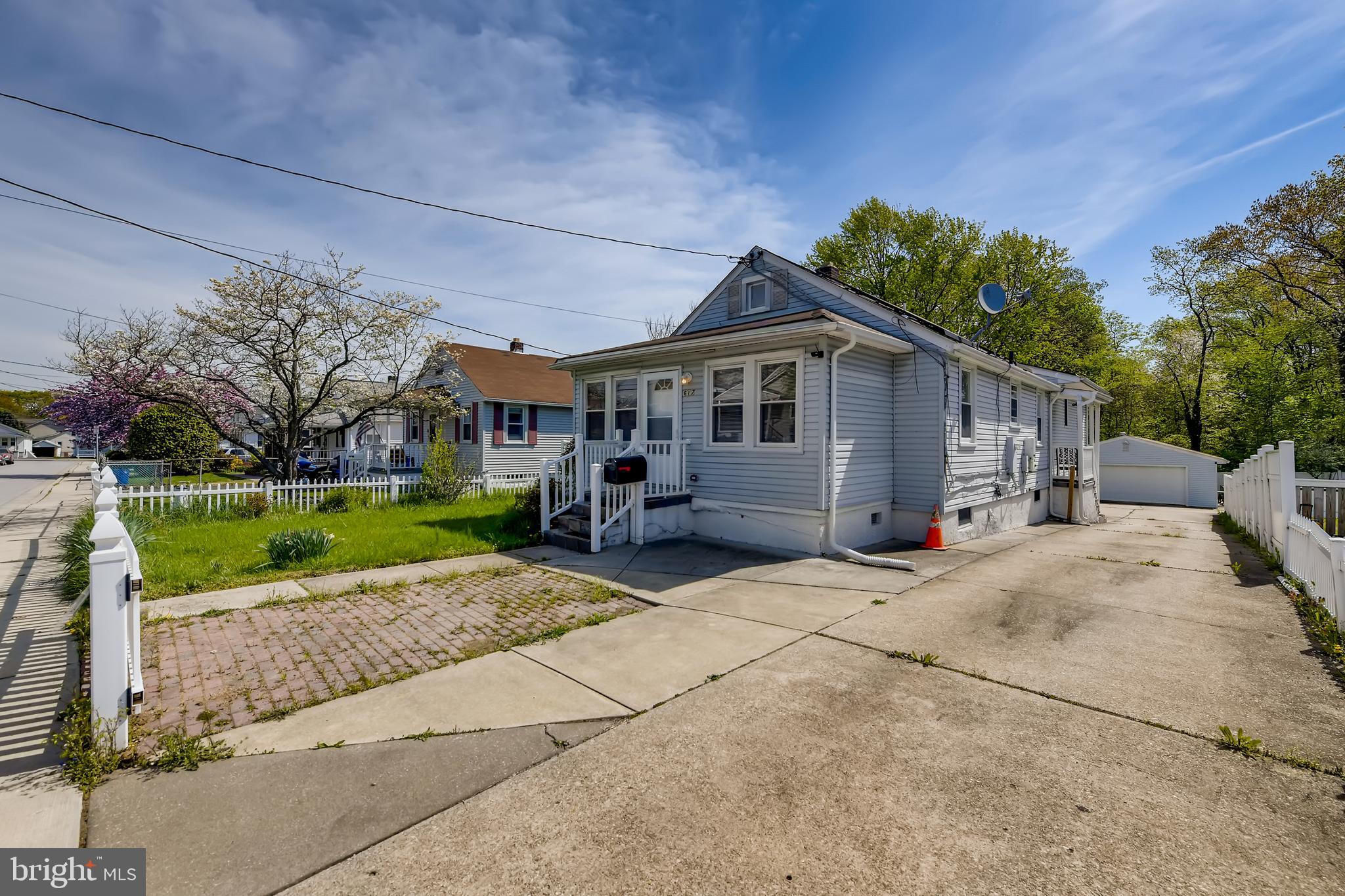 617 North Stuart Street Baltimore, MD 21221 - Photo 1 of 28 Gallery Image 1
