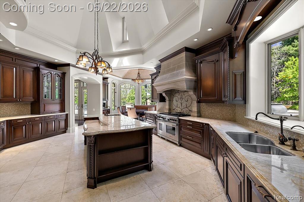 6250 Walnut Lake Road West Bloomfield, MI 48323 - Photo 15 of 48