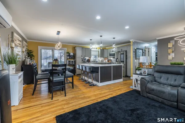 $599,900 | 6 Chaucer Drive, Shelton, CT 06484