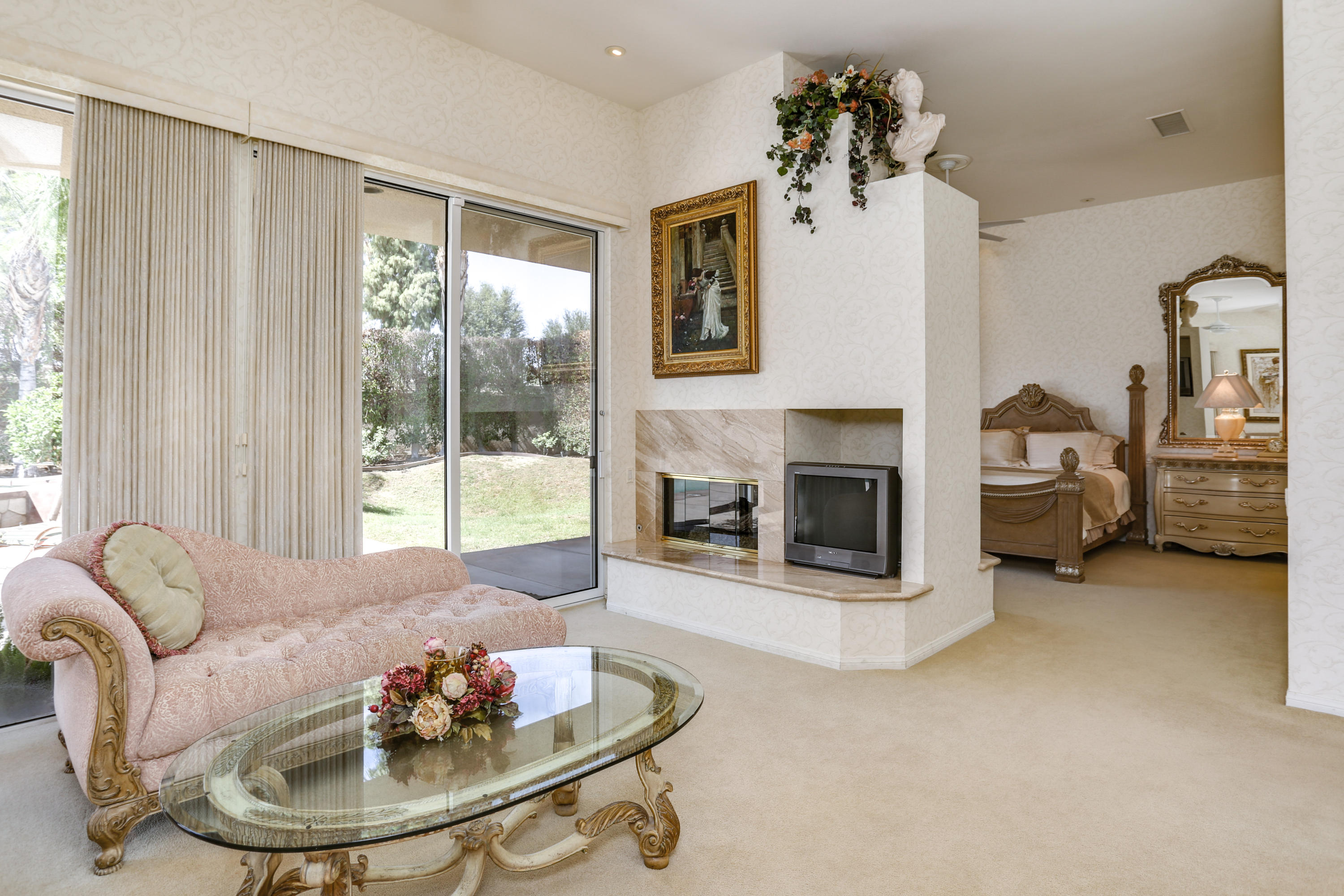 105 Waterford Circle Rancho Mirage, CA 92270 - Photo 29 of 43 Master Retreat