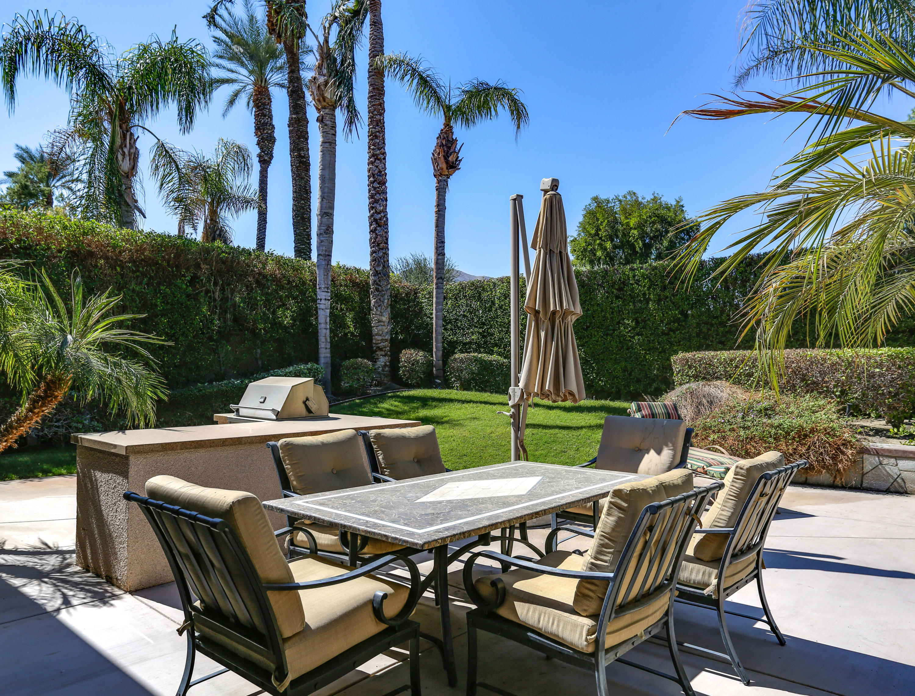 105 Waterford Circle Rancho Mirage, CA 92270 - Photo 38 of 43 Rear yard