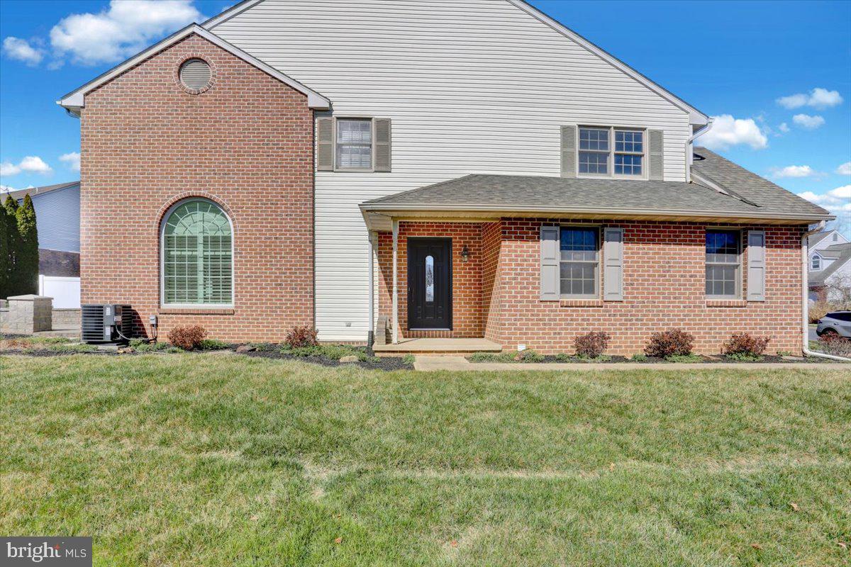 80 Rockford Road Mountville, PA 17554 - Photo 3 of 41 Gallery Image 3