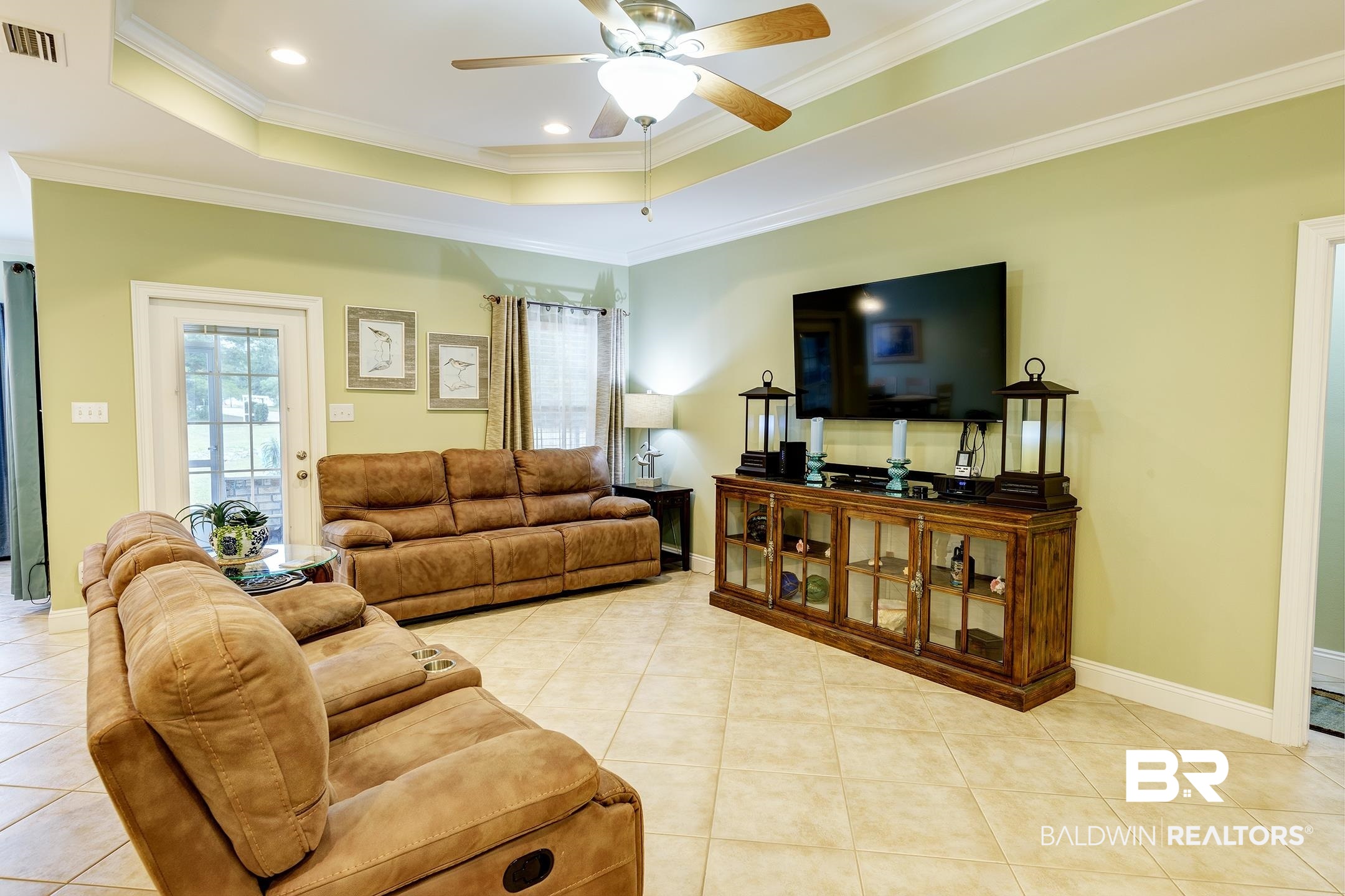 201 Hemingway Loop Foley, AL 36535 - Photo 8 of 47