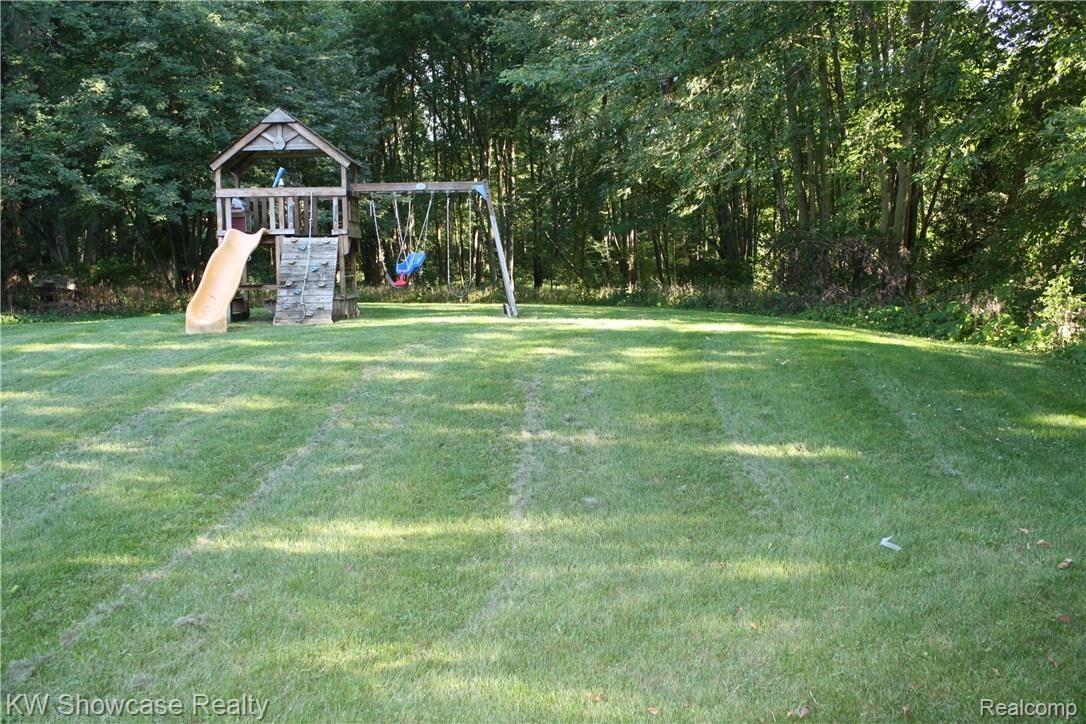 5300 7 Mile Road South Lyon, MI 48178 - Photo 8 of 33 08.JPG