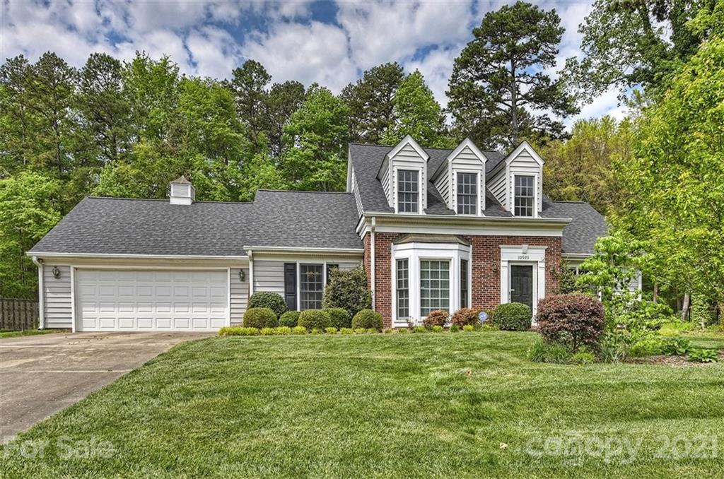 10923 Ridge Acres Road Charlotte, NC 28214 - Photo 1 of 38 Gallery Image 1