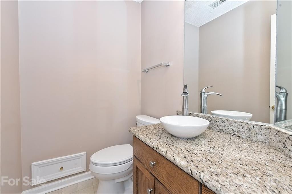 10923 Ridge Acres Road Charlotte, NC 28214 - Photo 20 of 38 Gallery Image 20