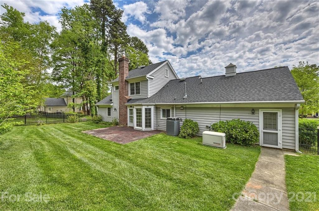 10923 Ridge Acres Road Charlotte, NC 28214 - Photo 32 of 38 Gallery Image 32