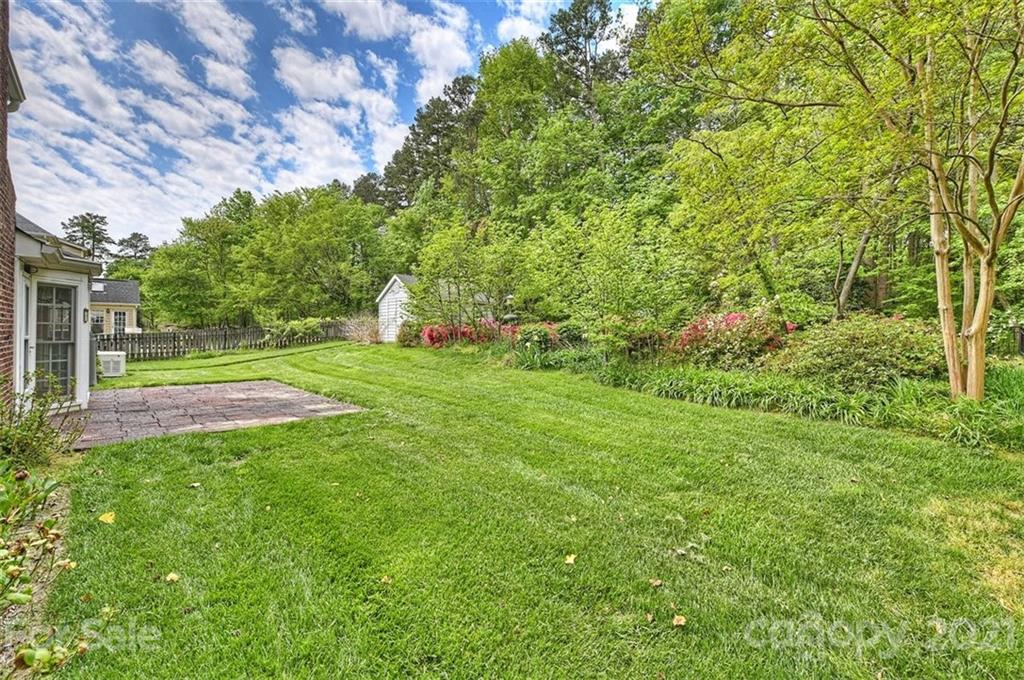 10923 Ridge Acres Road Charlotte, NC 28214 - Photo 34 of 38 Gallery Image 34