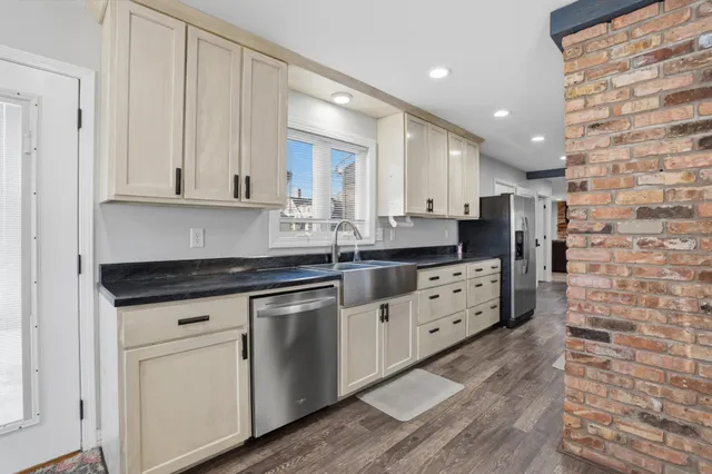 $378,000 | 436 2nd Avenue East, Halstad, MN 56548