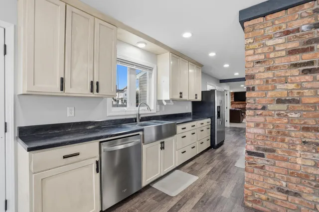 $378,000 | 436 2nd Avenue East, Halstad, MN 56548