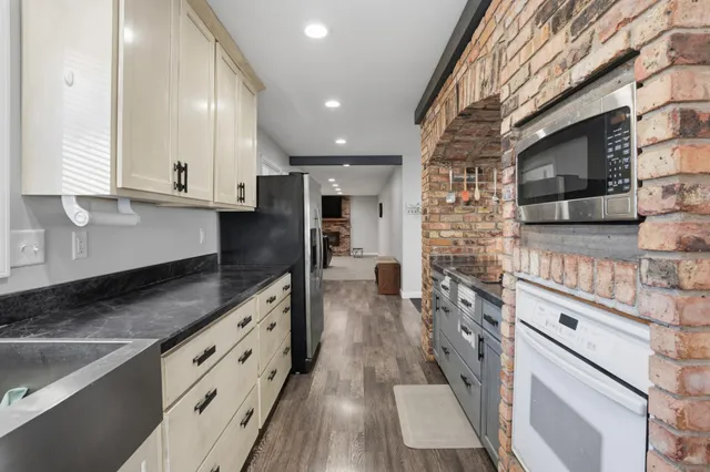 $378,000 | 436 2nd Avenue East, Halstad, MN 56548