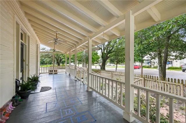 $425,000 | 72074 Live Oak Street, Abita Springs, LA 70420