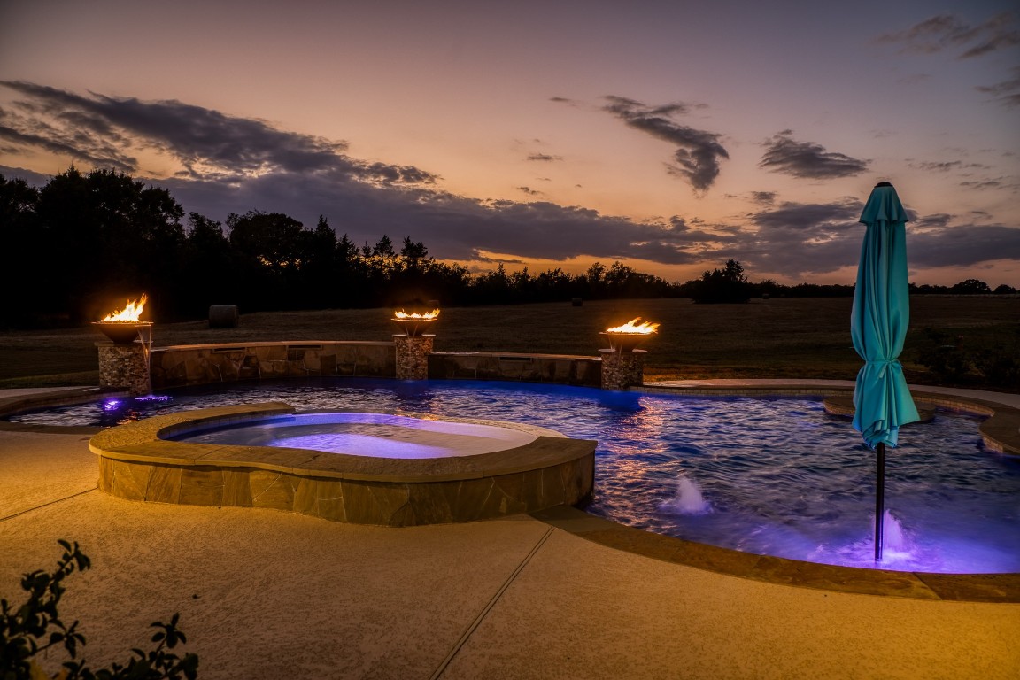 4701 Cedar Hill Road Brenham, TX 77833 - Photo 5 of 50 a view of a tennis court