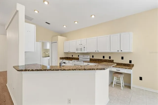 $480,000 | 8412 Whispering Woods Court, Lakewood Ranch, FL 34202