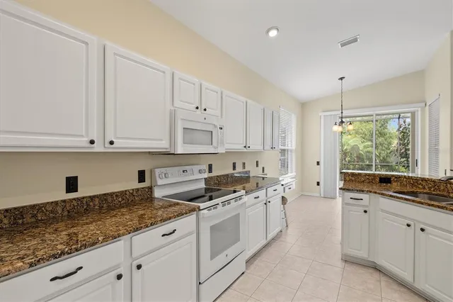 $480,000 | 8412 Whispering Woods Court, Lakewood Ranch, FL 34202
