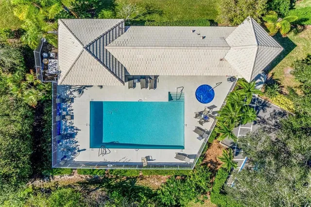 $480,000 | 8412 Whispering Woods Court, Lakewood Ranch, FL 34202